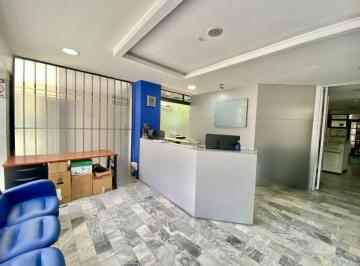 Local comercial , Quito · Local - Oficina de Venta Sector La Pradera