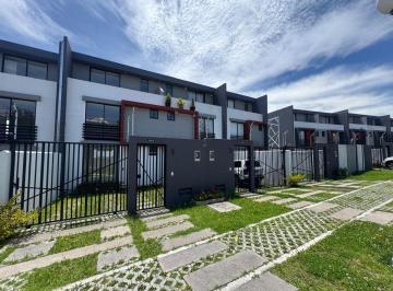 Casa de 3 habitaciones, Quito · Venta en Casa a Estrenar Valle de Los Chillos