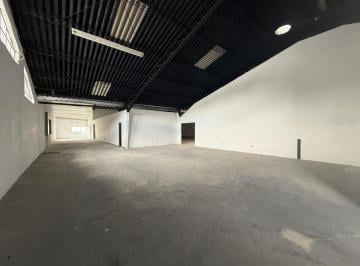 Bodega-Galpón , Quito · Arriendo Galpon en Av de Los Granados Sector El Ciclista