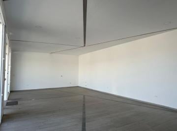 Local comercial · 100m² · 5 Estacionamientos · Renta Local en Tumbaco Inf. Cbr Carla del Pino