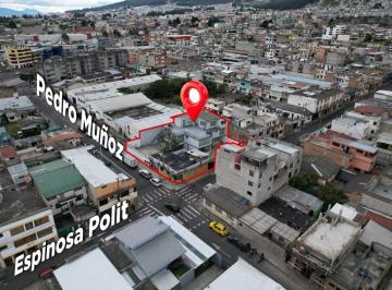 Casa de 10 habitaciones, Quito · Venta Casa Comercial Esquinera