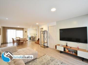 Casa de 3 habitaciones, Cuenca · Calle Roma, Renta de Casa Totalmente Amoblada