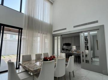Casa de 4 habitaciones, Guayaquil · Moderna Casa Esquinera de 4 Dorm. Junto a Hermosa Área Verde
