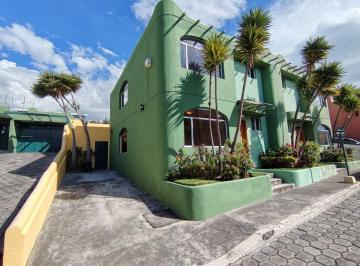 Casa · 130m² · 3 Habitaciones · 2 Estacionamientos · Casa en Norte de Quito