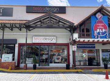 Local comercial · 320m² · Cumbayá - Local Comercial en Renta - 320 m²