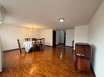 Departamento de 2 habitaciones, Quito · Se Vende Departamento Dos Habitaciones Remodelado Diego de Almagro y La Pinta