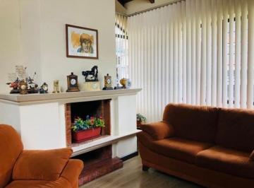 Casa de 4 habitaciones, Quito · Renta Casa de 400 m² con 4 Dorm. en Iñaquito La Carolina Shyris
