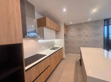 Departamento de 3 habitaciones, Quito · Oportinundad Vendo Departamento de Lujo