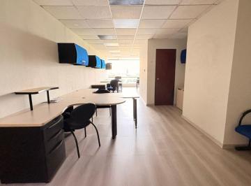 Oficina comercial , Guayaquil · Alquiler Oficina Amoblada en El World Trade Center