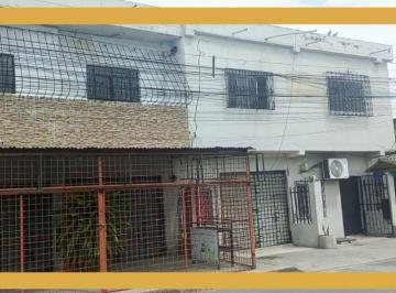 Casa de 6 habitaciones, Guayaquil · Coop. Claveles1 Mz. 4194 Villa 8, Guayaquil, - X. Arcentales