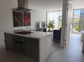 Suite de 1 habitación, Quito · Arriendo Suite, Sector Cumbayá, 65 m, 950 Dólares. Cm