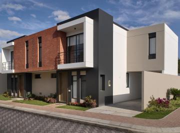 Casa · 140m² · 3 Habitaciones · 2 Estacionamientos · En Venta Casas en Tumbaco con Jardín y Amenidades Tipo Club Desde $174.900