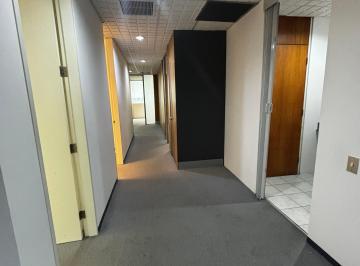 Oficina comercial , Guayaquil · Alquilo Of 141 m² con 2 Parqueos Edificio Las Camaras (Junrto Al Hilton Colon)