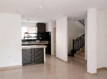 Casa · 96m² · 3 Habitaciones · 1 Estacionamiento · Villa Bonita, Hermosa Casa en Venta, 96.26 m²