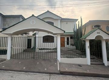 Casa de 4 habitaciones, Guayaquil · Casa de 250 m² con 4 Dorm. en Venta en Vía a La Costa Precio de Oportunidad.