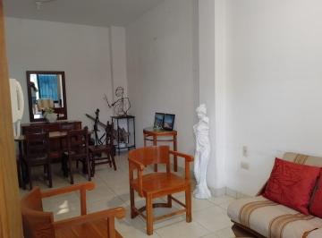 Casa · 293m² · 11 Habitaciones · 4 Estacionamientos · Urdesa, Casa en Venta, 293 m²