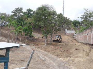 Terreno / Lote , Esmeraldas · Redondel El León, Vendo Terreno de 13.880 m². Ideal Proyecto Inmobiliario, Inigualble Ubicación.