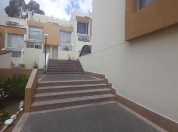 Casa de 3 habitaciones, Quito · Vendo Casa De120 m² Real Audiencia