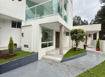 Casa de 3 habitaciones, Quito · Casa en Venta - La Armenia - 162 m²