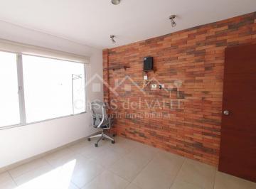 Casa de 4 habitaciones, Quito · Alquiler, Ruta Viva, Casa 4 Dorm. y Estudio, 3 Estacionamientos, Conjunto Cerrado