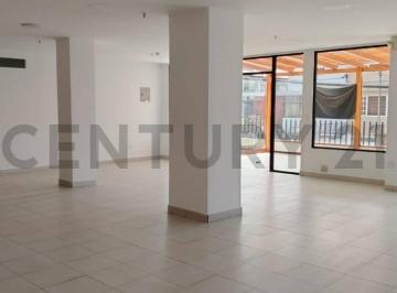 Local comercial · 100m² · De Renta Local Comercial en Las Casas con Area de Pergola