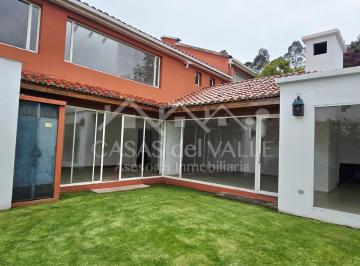 Casa de 4 habitaciones, Quito · Alquiler, Campo Alegre, Acogedora Casa de 4 Dorm. y Sala de Estar, Jardín