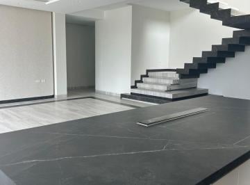 Casa de 4 habitaciones, Quito · Renta Espectacular 2 Pisos