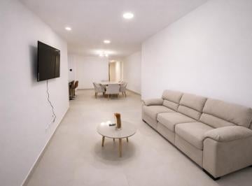 Departamento · 90m² · 2 Habitaciones · 1 Estacionamiento · Departamento Amoblado en Renta Aquarela Cumbayá 2 Hab Lujo