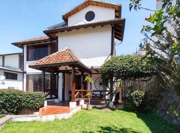 Casa de 3 habitaciones, Quito · Casa Tipo Hacienda, Sector Espe de 209 M²constr 465 Terr. E con Patio de 100 m² 3 Pisos Sangolqui