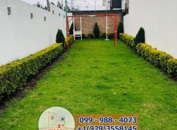 Casa de 3 habitaciones, Cuenca · Casa de Venta con Área Verde en Zona Residencial Segura Sector Ricaurte