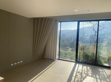 Departamento de 2 habitaciones, Quito · Arriendo Departamento 2 Habitaciones Iqon, con Balcon