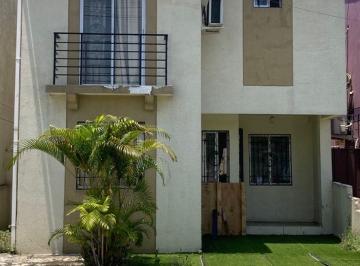 Casa de 3 habitaciones, Guayaquil · Venta de Casa Urbanización Metrópolis - Etapa II F