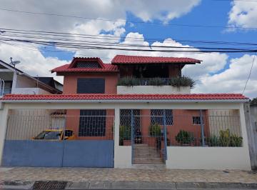Casa · 312m² · 5 Habitaciones · 2 Estacionamientos · Venta Casa Urb. Puerto Azul. Via a La Costa Vivc