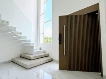 Casa de 4 habitaciones, Guayaquil · Vendo Moderna Casa Estreno Estancias del Río Buenos Acabados Dormitorio Máster Planta Baja Completo