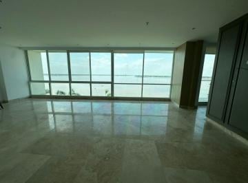 Departamento de 3 habitaciones, Guayaquil · Departamento de 220 m² con 3 Recámaras en Venta en Blue Bay