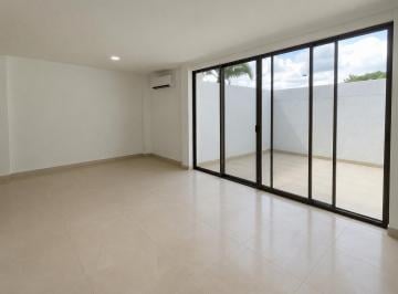 Casa de 3 habitaciones, Guayaquil · En Alquiler Casa en Villas del Bosque, Via a La Costa