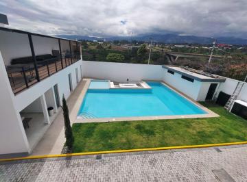 Departamento de 3 habitaciones, Quito · Rento Lindo Departamento en Tumbaco, 3 Dorm. en Conjunto Familiar con Piscina Cerca Ruta Viva