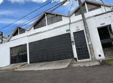Casa de 4 habitaciones, Quito · Casa Independiente en Venta, Ponceano Alto 270 m²