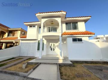 Casa · 206m² · 4 Habitaciones · 2 Estacionamientos · Casa Venta en Altos de Manta Beach, 4 Habitaciones Master - Sb