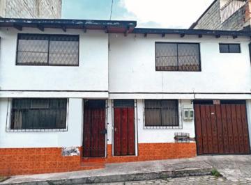 Casa · 277m² · 8 Habitaciones · 1 Estacionamiento · Casa en Venta de Oportunidad, Propiedad Ubicación Privilegiada