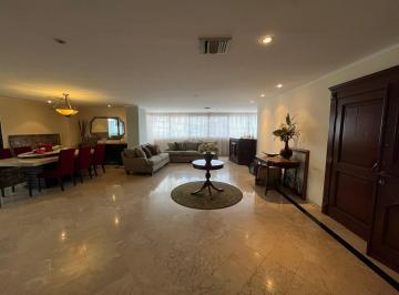 Departamento · 322m² · 4 Habitaciones · 2 Estacionamientos · Se Vende Amplio Departamento en La Torre Olivos 1 en Guayaquil