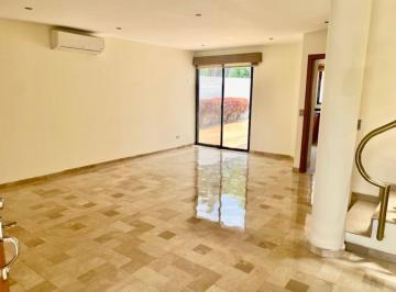 Casa de 3 habitaciones, Guayaquil · Villa Comoda con Piscina Para Familia Corta, Lindas Areas Sociales, Seguridad