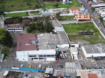 Bodega-Galpón · 10230m² · 20 Estacionamientos · Macro Terreno con Galpón en El Condado