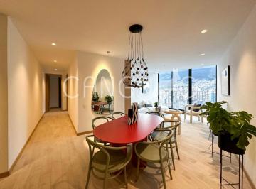 Departamento de 2 habitaciones, Quito · Elegante Departamento en Venta en La Carolina