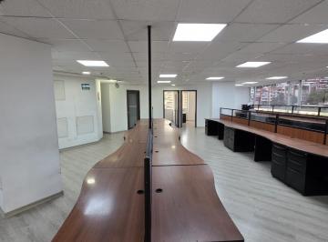 Oficina comercial · 290m² · 5 Estacionamientos · Renta Edificio Corporativo