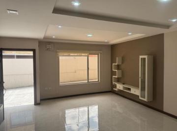 Casa de 3 habitaciones, Cuenca · Cómoda Casa en Renta
