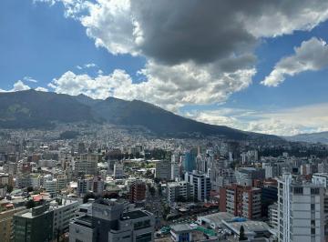 Departamento de 2 habitaciones, Quito · Rento Amoblado Lujoso Dpto. González Suárez Dos Dorm. Vista Panorámica