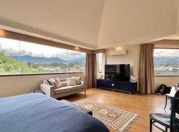 Casa de 4 habitaciones, Quito · Cumbaya, Casa de 4 Dorm. y Estudio, Urbanizacion Meneses Pallares