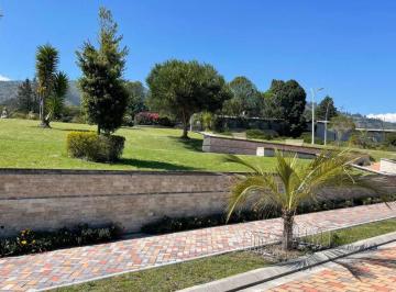 Terreno / Lote , Quito · Lotes de Venta en Exclusiva Urbanización de Tumbaco La Cerámica