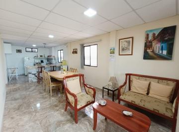 Casa de 5 habitaciones, Salinas · Vendo de Oportunidad Casa en Pueblo Nuevo Salinas